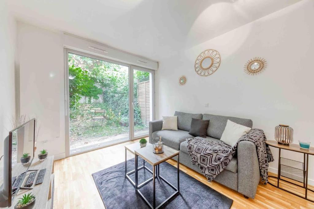 Appartement Moderne, Metro 7, Parking Et Jardin Villejuif Exterior foto